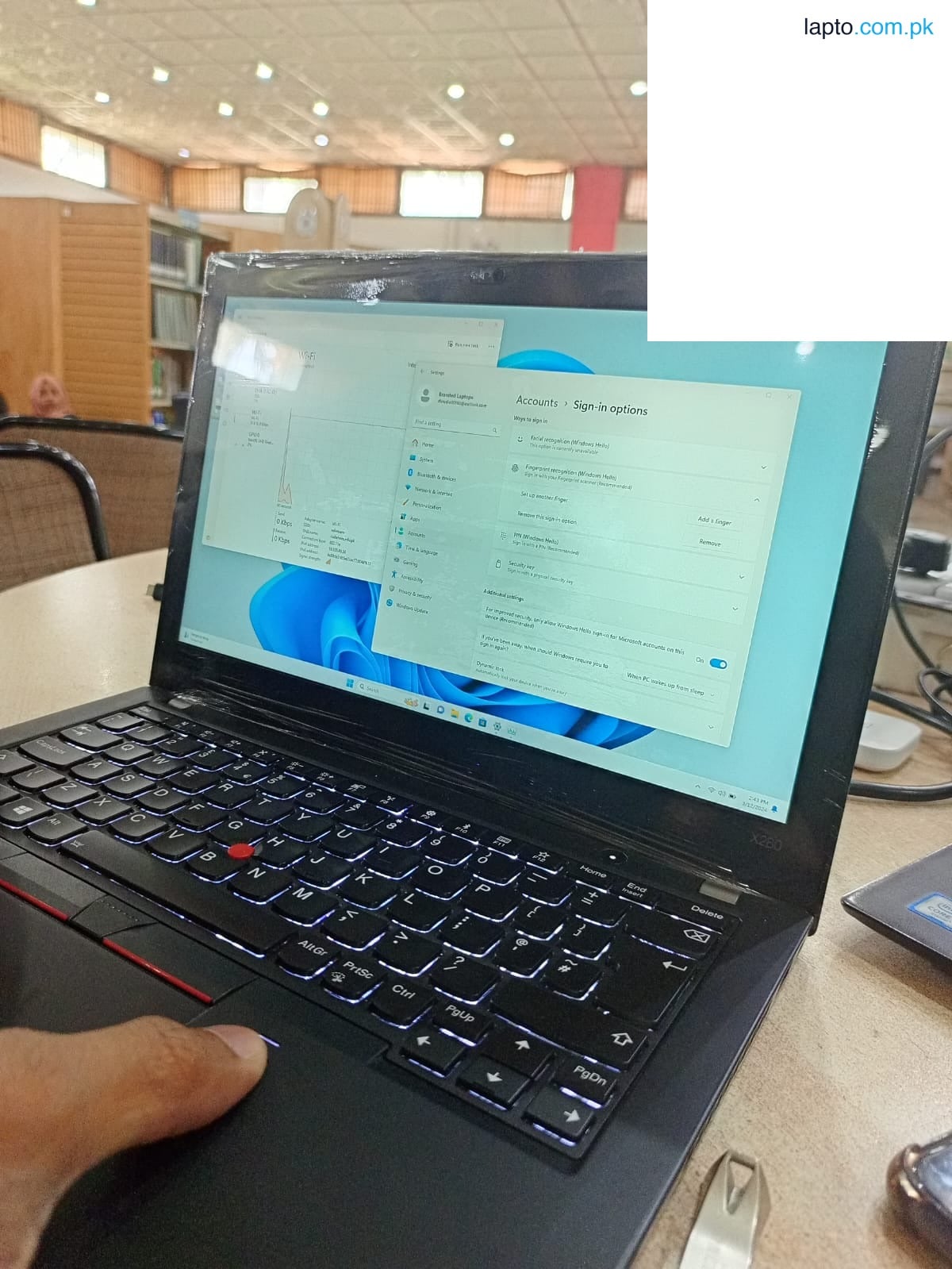 i7 8gen Vslim and lightweight laptop with Quad core octa processors 16gb DDR4 ram 256 nvme SSD 8gb graphics sim works