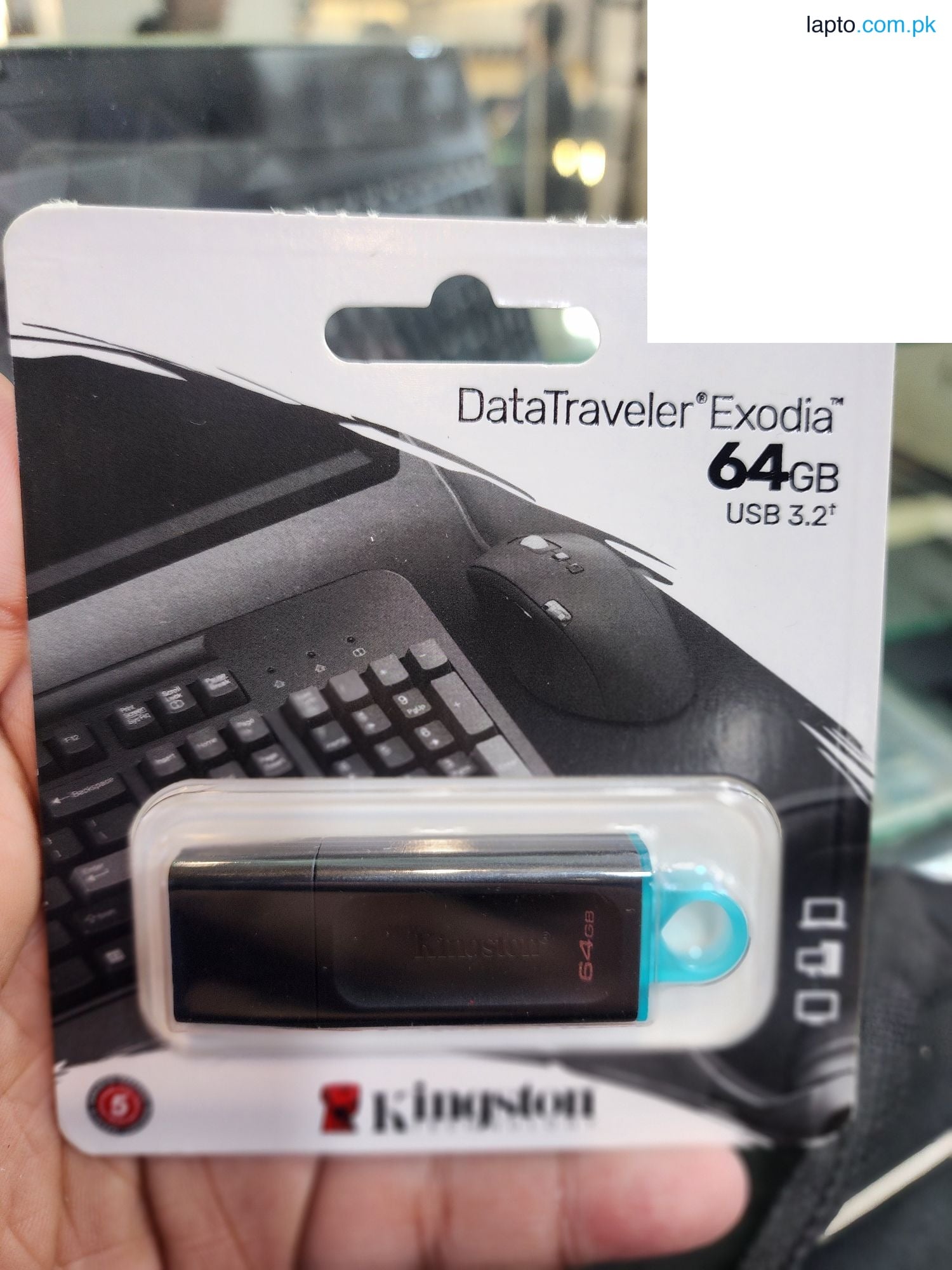 Kingston USB Flash Drive 16-32-64-128-256GB Fast Data Traveller Exodia onyx