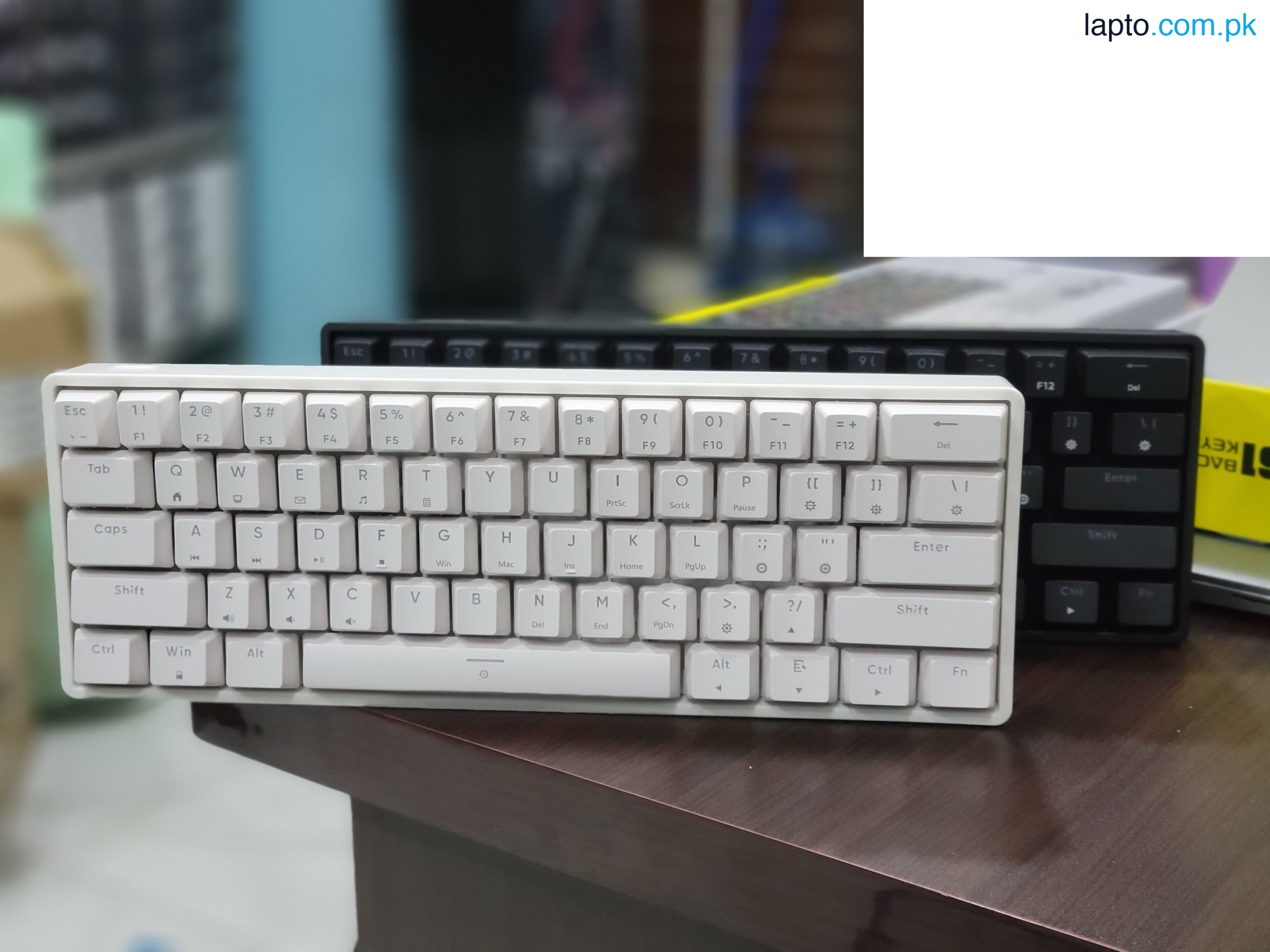 AK61 Hot Swappable Mechanical Keyboard 60% Layout, Hot Swappable keys easy to reinstall Keys, Blue Switches.