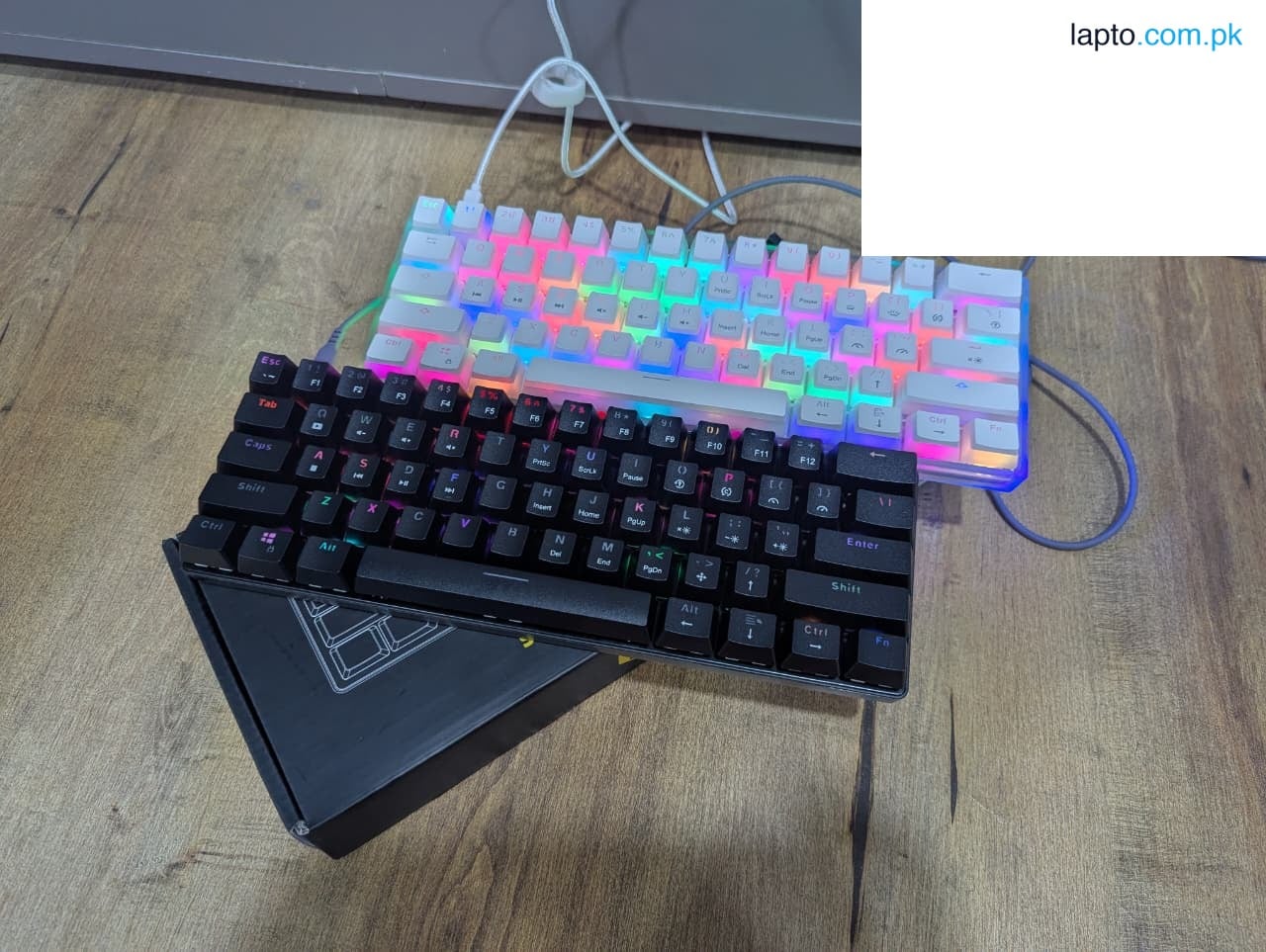 Smart Duck XS61 PRO 60% Mechanical Gaming Keyboard with RGB LED backlight, hot-swappable switches (Blue, Red, Brown, Black), Type-C wired connection, macro programming, ergonomic compact design, durable keycaps, and software support for pro gamers.