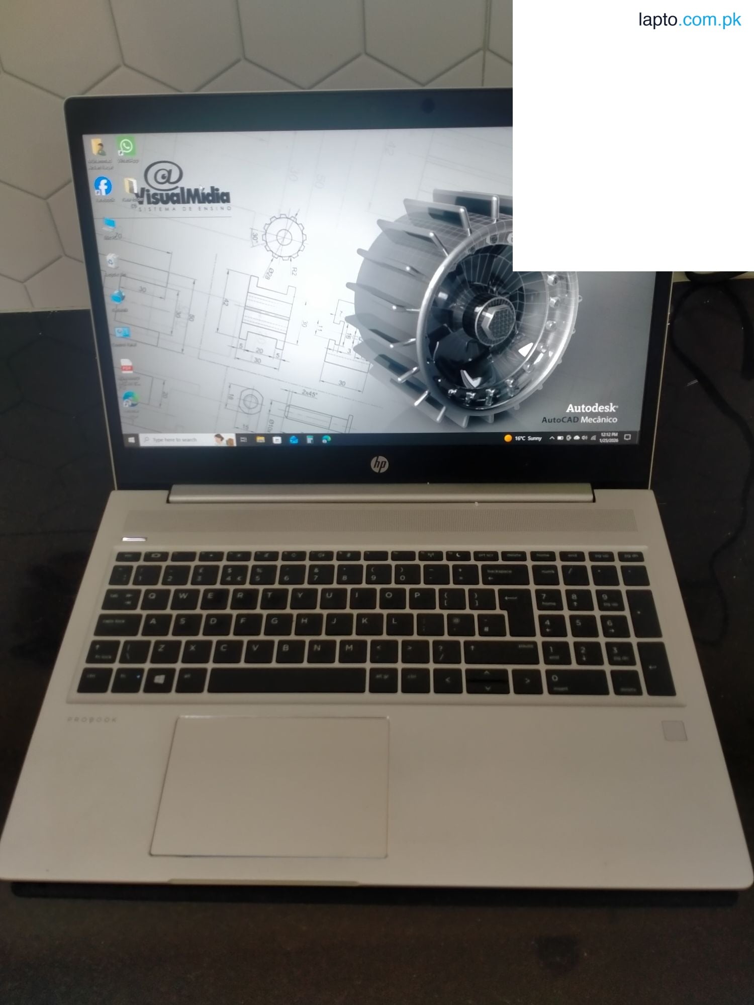 Laptop |AMD Ryzen 5 4500U | 16GB RAM |238 GB SSD | Excellent Condition